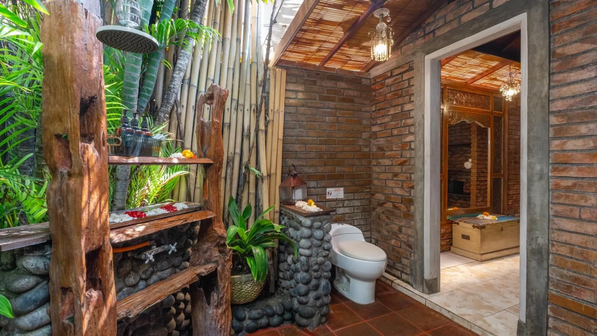 The Ocean Luxury Villas Resort Семиньяк Индонезия