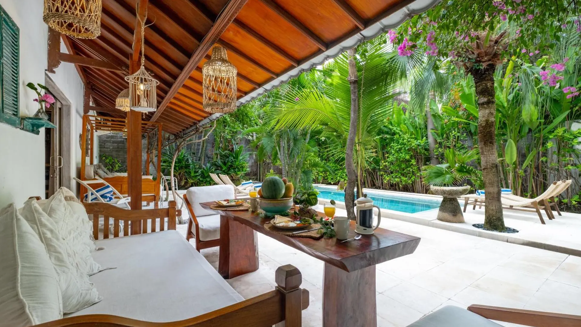 The Ocean Luxury Villas Resort Seminyak Indonezja