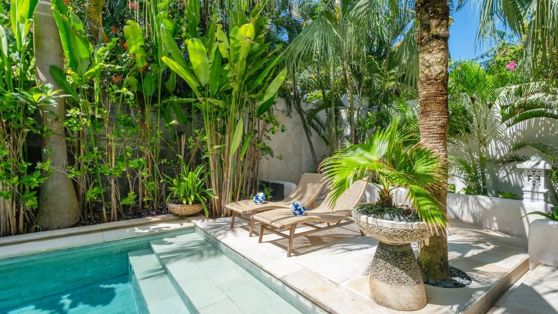 The Ocean Luxury Villas Resort Seminyak 0*,