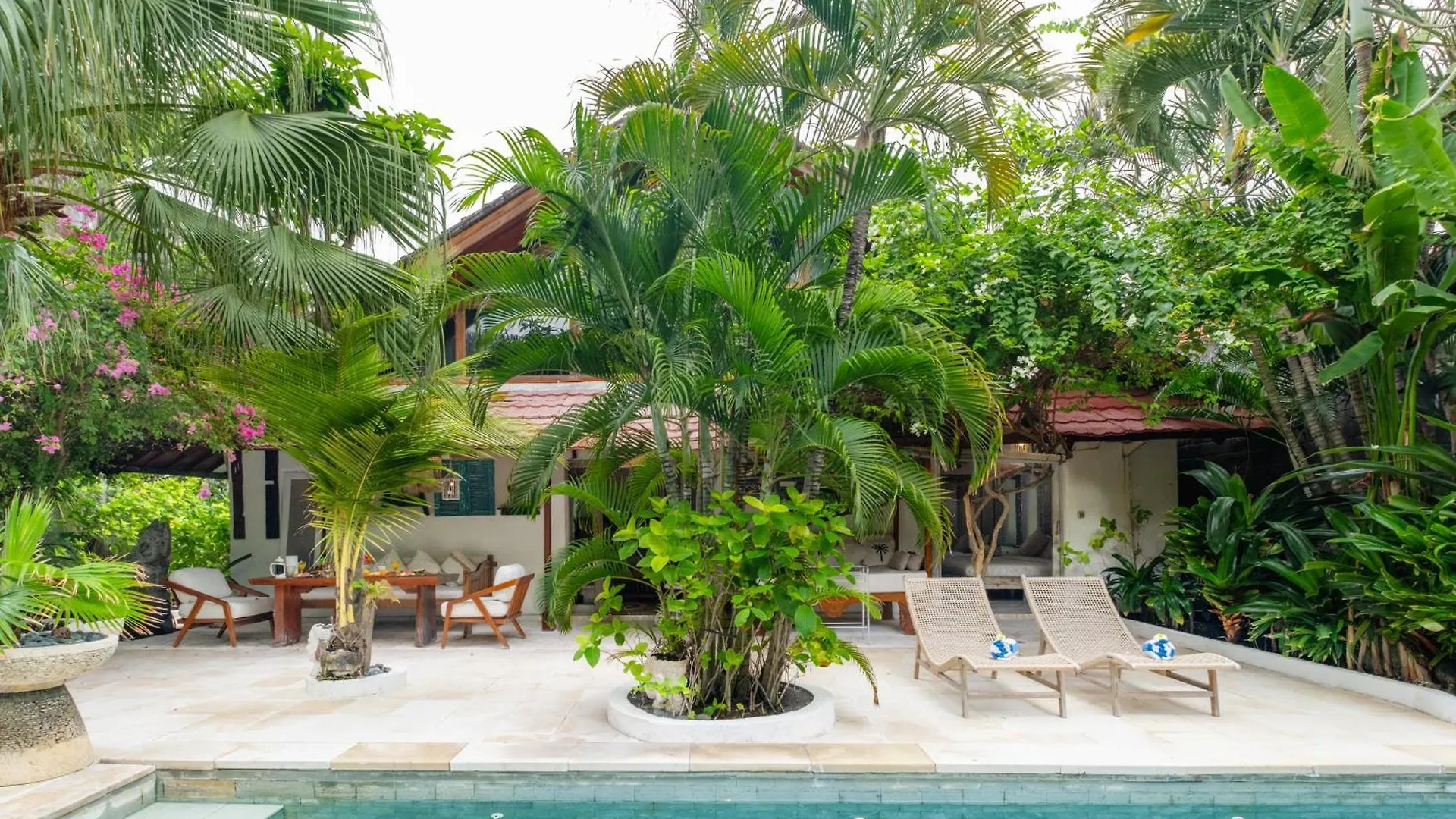 The Ocean Luxury Villas Resort Seminyak